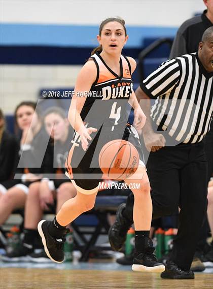 Thumbnail 3 in Louisville vs. Marlington photogallery.