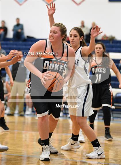 Thumbnail 2 in Louisville vs. Marlington photogallery.