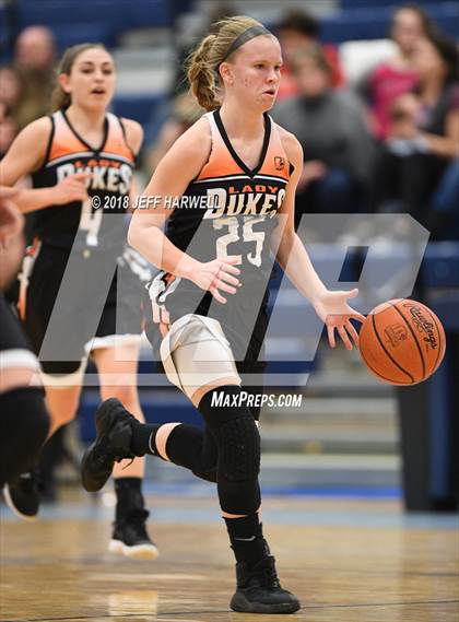 Thumbnail 1 in Louisville vs. Marlington photogallery.
