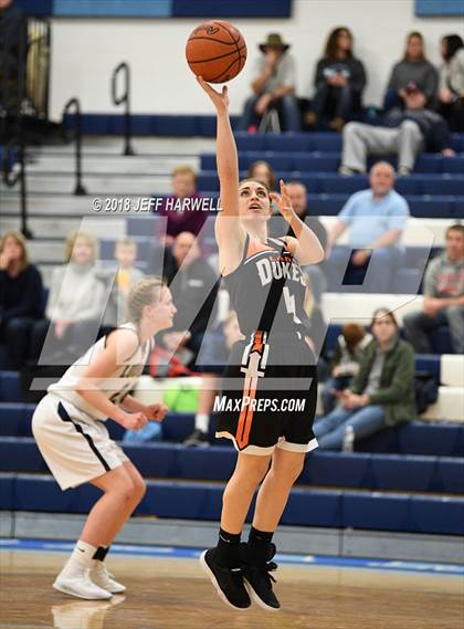 Thumbnail 2 in Louisville vs. Marlington photogallery.
