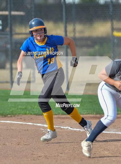 Thumbnail 3 in Ripon Christian vs. Stone Ridge Christian (CIF SJS D7 Final) photogallery.