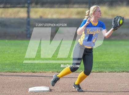 Thumbnail 2 in Ripon Christian vs. Stone Ridge Christian (CIF SJS D7 Final) photogallery.