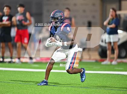 Thumbnail 2 in Katy @ Tompkins photogallery.