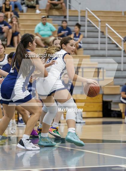 Thumbnail 2 in Aquinas @ Chaparral photogallery.
