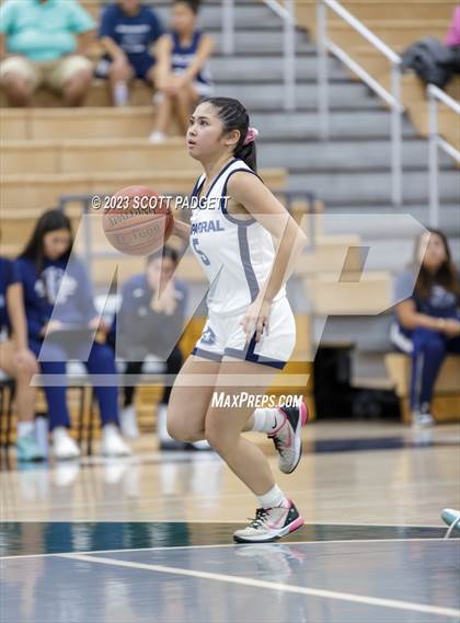 Thumbnail 3 in Aquinas @ Chaparral photogallery.