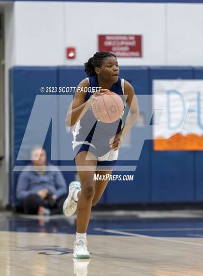 Thumbnail 2 in Aquinas @ Chaparral photogallery.