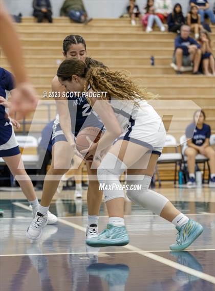 Thumbnail 1 in Aquinas @ Chaparral photogallery.