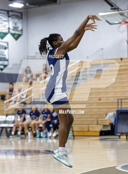 Thumbnail 2 in Aquinas @ Chaparral photogallery.
