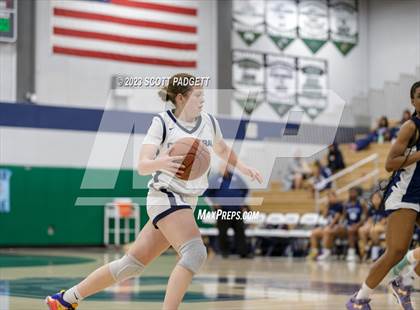 Thumbnail 2 in Aquinas @ Chaparral photogallery.