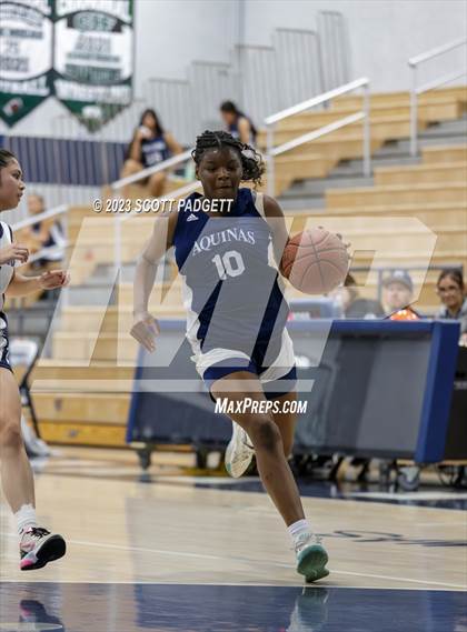 Thumbnail 2 in Aquinas @ Chaparral photogallery.