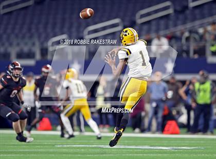 Thumbnail 2 in Aledo vs. Fort Bend Marshall (UIL 5A Division 2 Championship) photogallery.