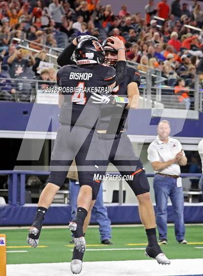 Thumbnail 1 in Aledo vs. Fort Bend Marshall (UIL 5A Division 2 Championship) photogallery.