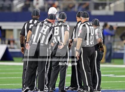 Thumbnail 2 in Aledo vs. Fort Bend Marshall (UIL 5A Division 2 Championship) photogallery.