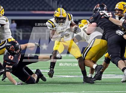 Thumbnail 2 in Aledo vs. Fort Bend Marshall (UIL 5A Division 2 Championship) photogallery.