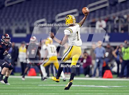 Thumbnail 1 in Aledo vs. Fort Bend Marshall (UIL 5A Division 2 Championship) photogallery.