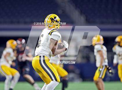 Thumbnail 2 in Aledo vs. Fort Bend Marshall (UIL 5A Division 2 Championship) photogallery.