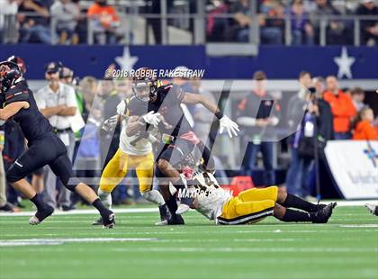Thumbnail 1 in Aledo vs. Fort Bend Marshall (UIL 5A Division 2 Championship) photogallery.