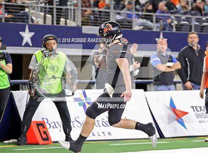 Thumbnail 3 in Aledo vs. Fort Bend Marshall (UIL 5A Division 2 Championship) photogallery.