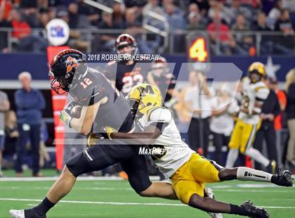 Thumbnail 3 in Aledo vs. Fort Bend Marshall (UIL 5A Division 2 Championship) photogallery.