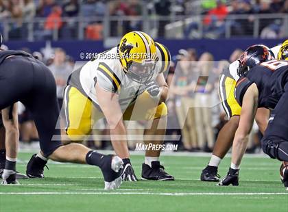 Thumbnail 2 in Aledo vs. Fort Bend Marshall (UIL 5A Division 2 Championship) photogallery.