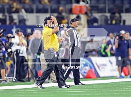 Thumbnail 1 in Aledo vs. Fort Bend Marshall (UIL 5A Division 2 Championship) photogallery.