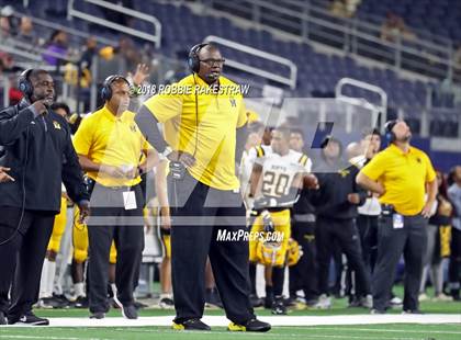 Thumbnail 1 in Aledo vs. Fort Bend Marshall (UIL 5A Division 2 Championship) photogallery.