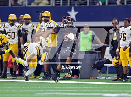 Thumbnail 2 in Aledo vs. Fort Bend Marshall (UIL 5A Division 2 Championship) photogallery.