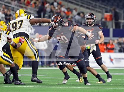 Thumbnail 3 in Aledo vs. Fort Bend Marshall (UIL 5A Division 2 Championship) photogallery.