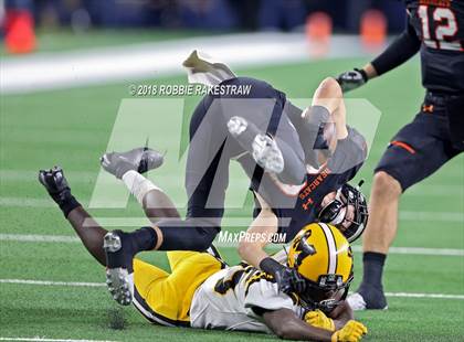 Thumbnail 2 in Aledo vs. Fort Bend Marshall (UIL 5A Division 2 Championship) photogallery.