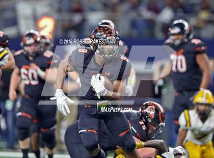 Thumbnail 3 in Aledo vs. Fort Bend Marshall (UIL 5A Division 2 Championship) photogallery.