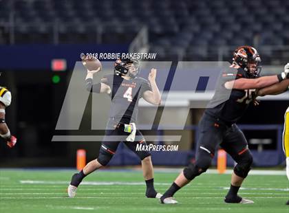 Thumbnail 3 in Aledo vs. Fort Bend Marshall (UIL 5A Division 2 Championship) photogallery.