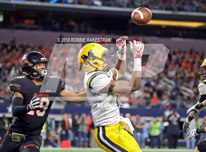 Thumbnail 1 in Aledo vs. Fort Bend Marshall (UIL 5A Division 2 Championship) photogallery.