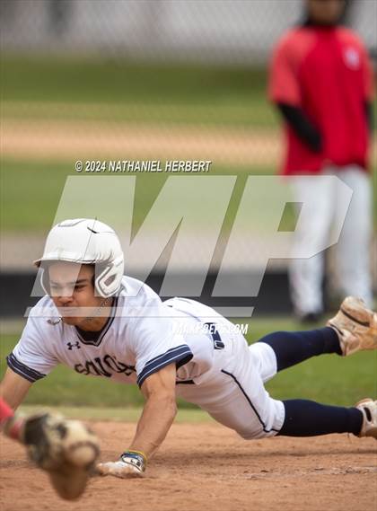 Thumbnail 1 in Fullerton vs Sonora photogallery.