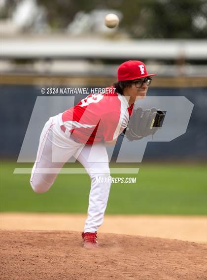 Thumbnail 2 in Fullerton vs Sonora photogallery.