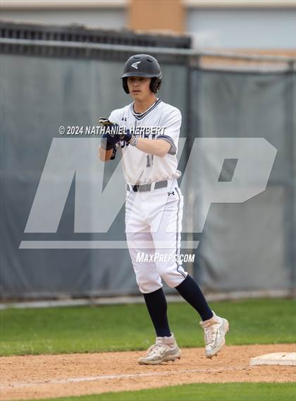 Thumbnail 3 in Fullerton vs Sonora photogallery.