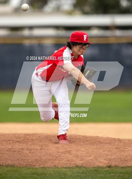 Thumbnail 2 in Fullerton vs Sonora photogallery.