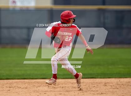Thumbnail 3 in Fullerton vs Sonora photogallery.