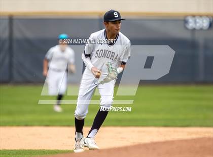 Thumbnail 1 in Fullerton vs Sonora photogallery.