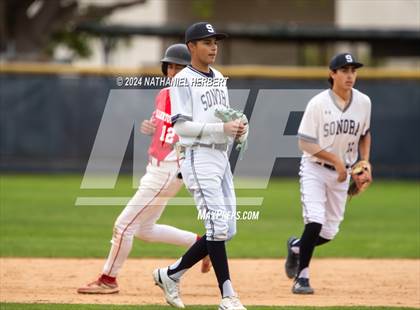 Thumbnail 2 in Fullerton vs Sonora photogallery.