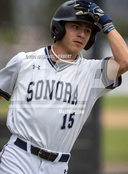 Thumbnail 2 in Fullerton vs Sonora photogallery.