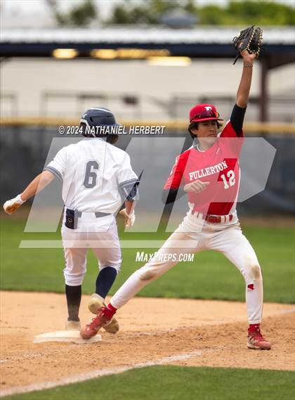 Thumbnail 1 in Fullerton vs Sonora photogallery.