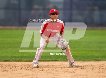 Thumbnail 2 in Fullerton vs Sonora photogallery.