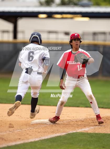 Thumbnail 3 in Fullerton vs Sonora photogallery.