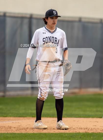 Thumbnail 2 in Fullerton vs Sonora photogallery.