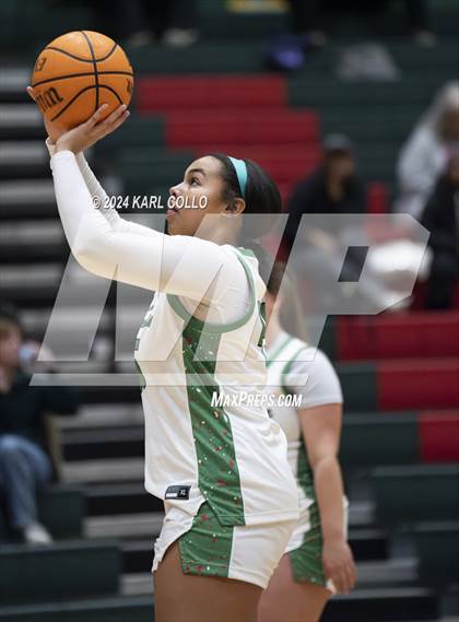 Thumbnail 3 in GVCS Broadfording @ Musselman photogallery.