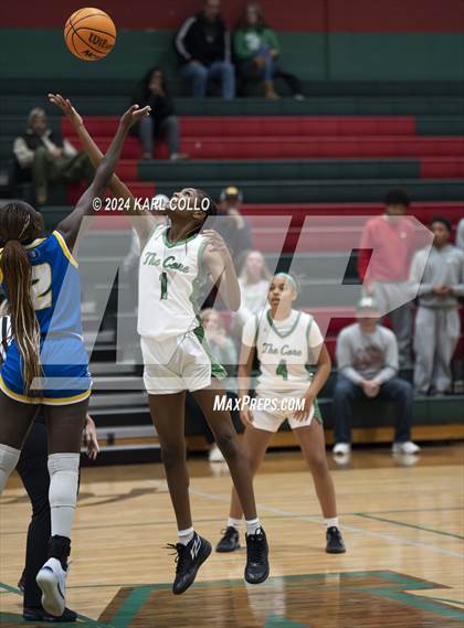 Thumbnail 3 in GVCS Broadfording @ Musselman photogallery.