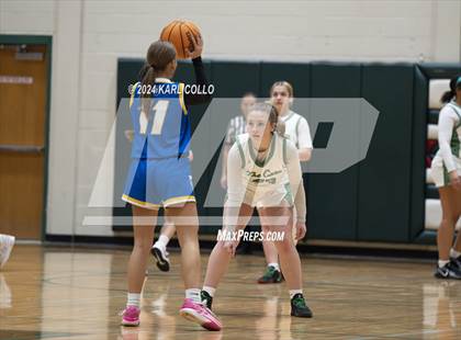 Thumbnail 3 in GVCS Broadfording @ Musselman photogallery.