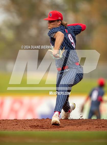 Thumbnail 2 in Lewisburg vs. Oak Grove photogallery.