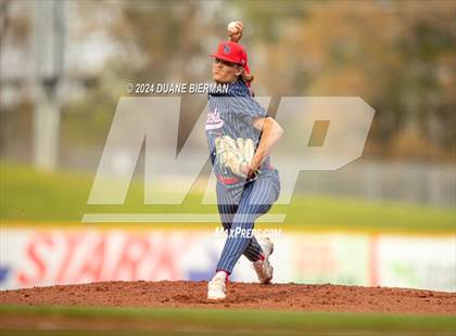 Thumbnail 1 in Lewisburg vs. Oak Grove photogallery.