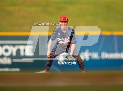 Thumbnail 3 in Lewisburg vs. Oak Grove photogallery.